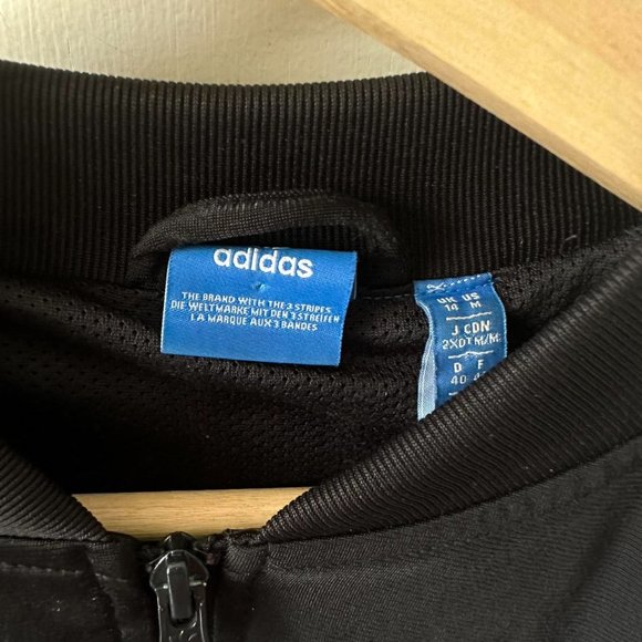 Black Adidas bomber jacket - Picture 7 of 8